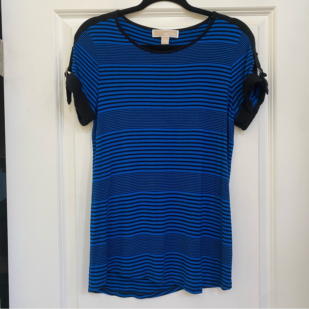 Michael by Michael Kors blue black stripe knit tee metal buckle short sleeve S
